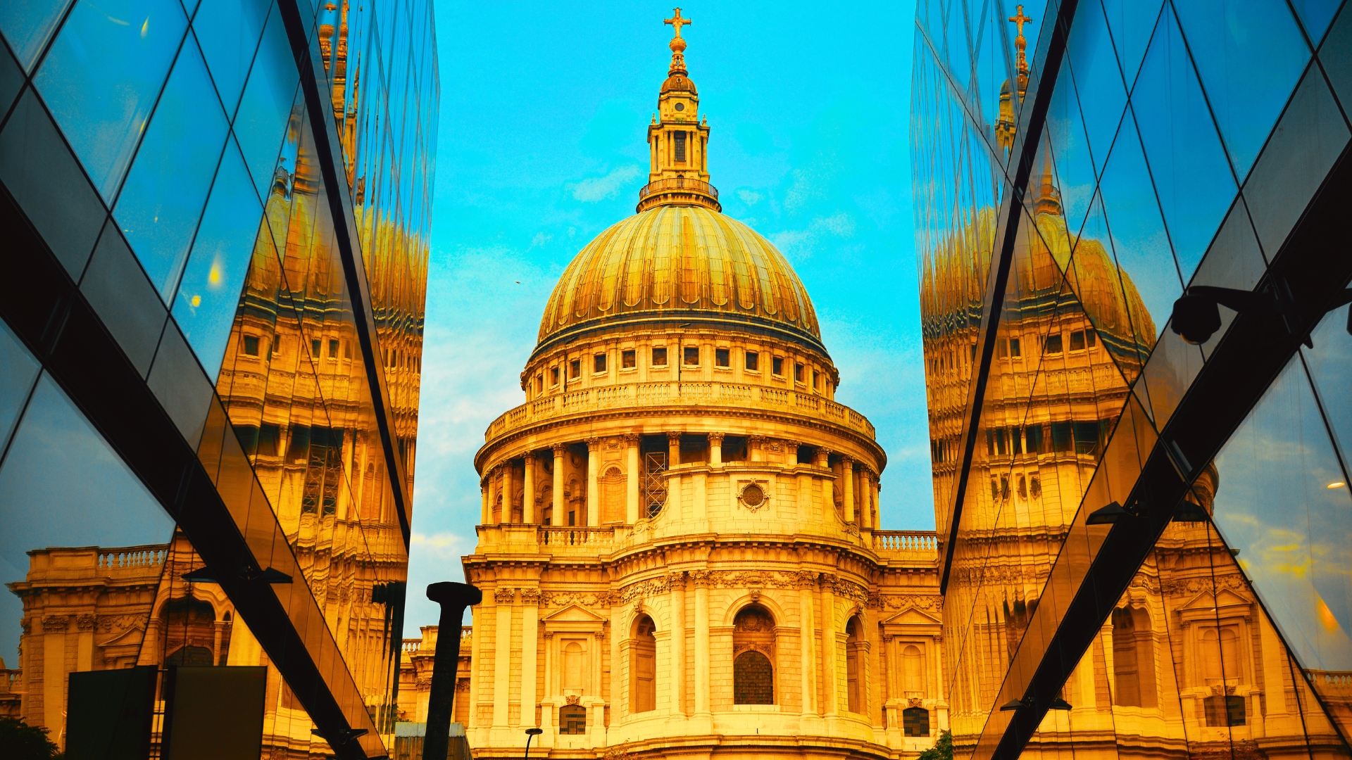 St Paul's Authority and Modernity